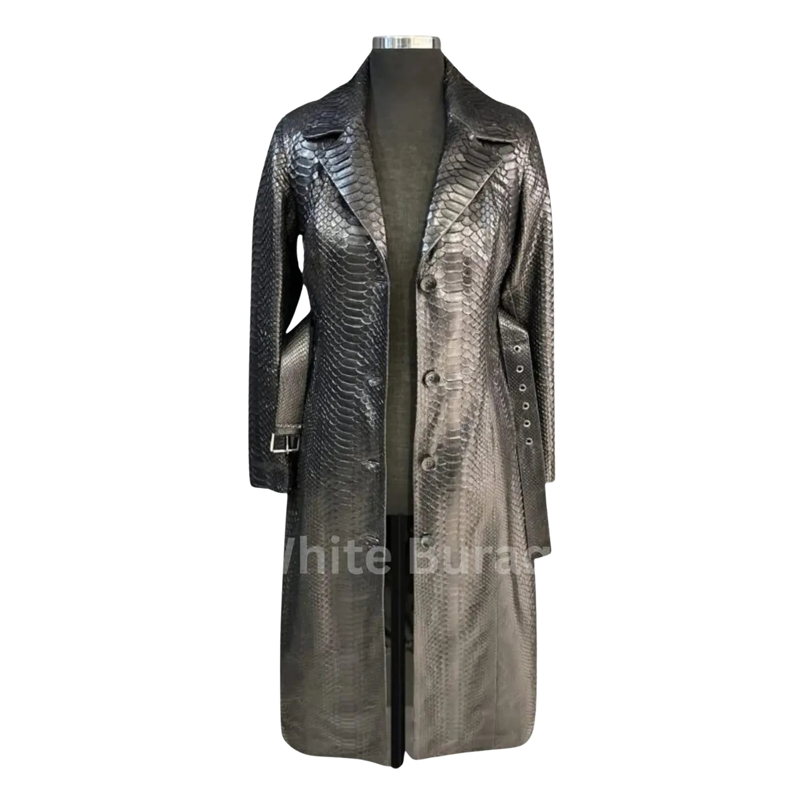 Snakeskin-patterned coat