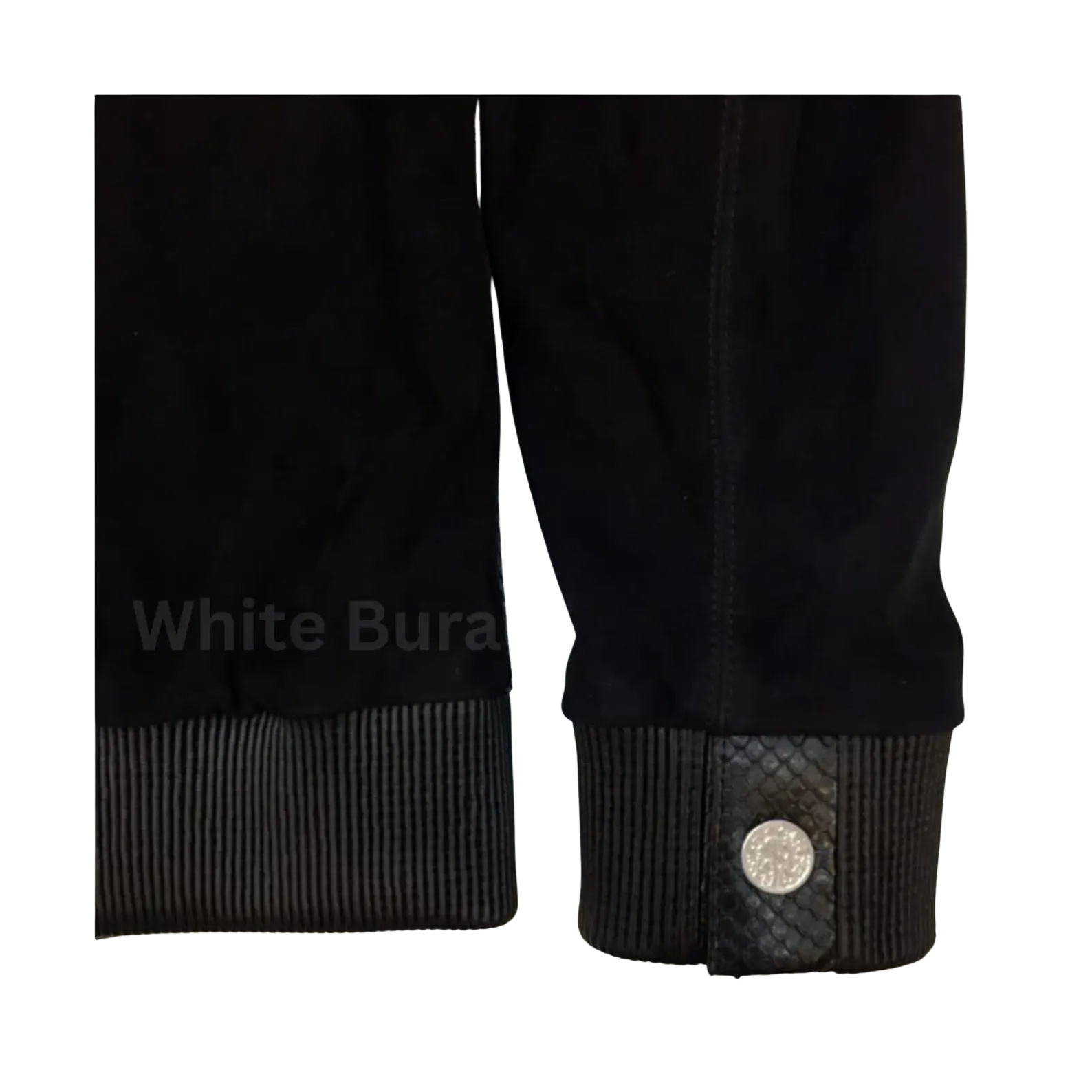 Black pants with ribbed cuffs