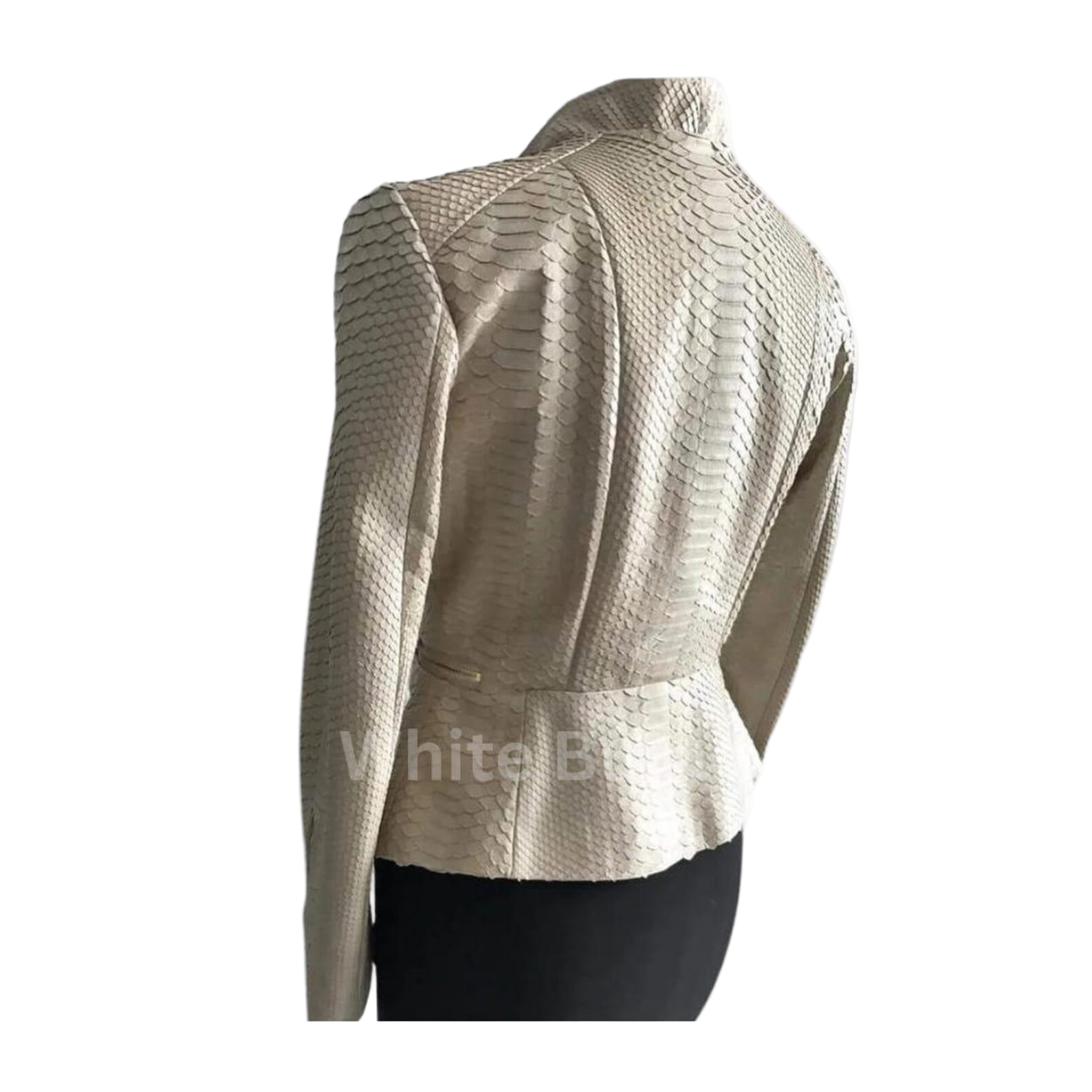 Textured beige jacket 